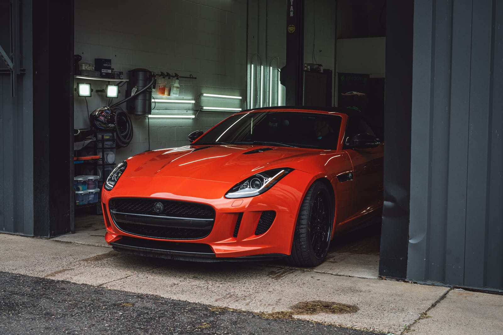 Jaguar F-Type; ceramic coating